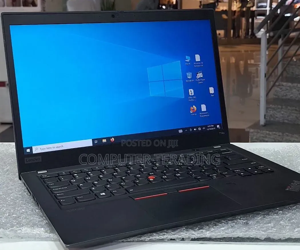 New Laptop Lenovo ThinkPad T14s Gen 2 16GB AMD Ryzen 5 SSD 512GB