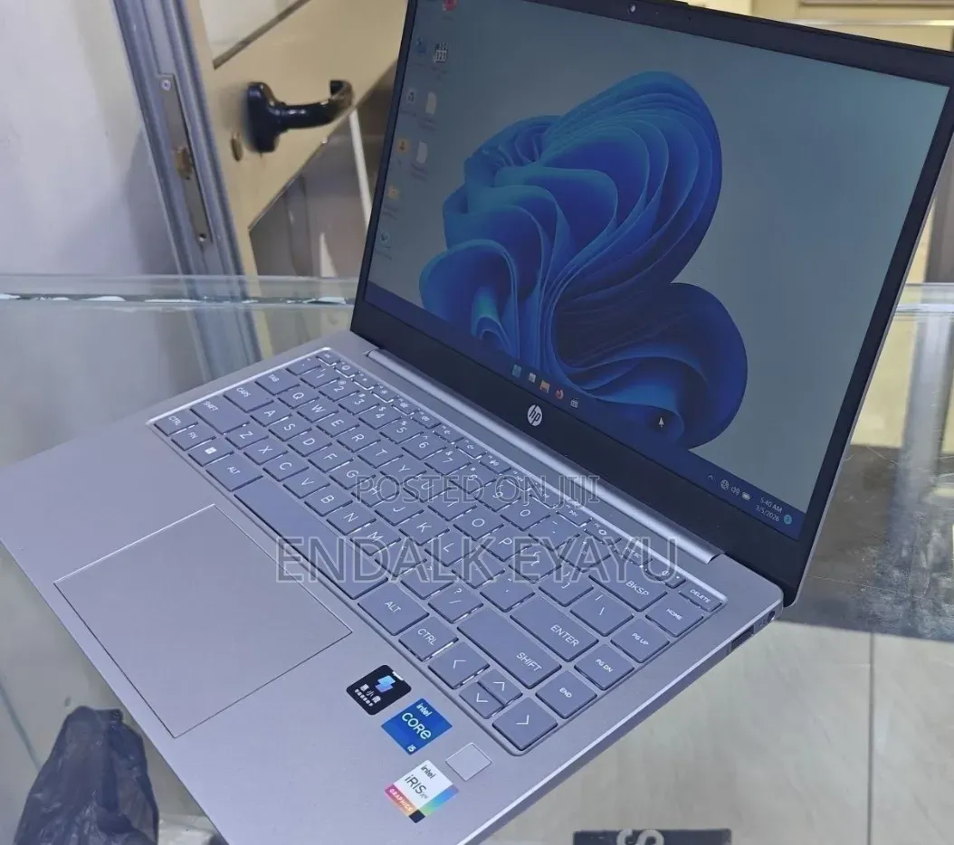 New Laptop HP 16GB Intel Core i5 SSD 1T