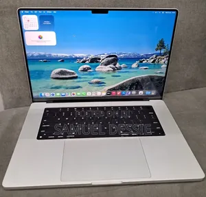 New Laptop Apple MacBook Pro 2021 M1 32GB Apple M1 SSD 1T