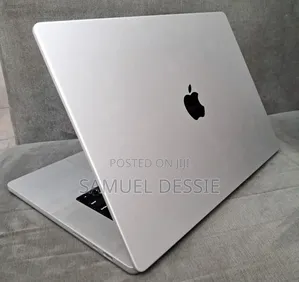 New Laptop Apple MacBook Pro 2021 M1 32GB Apple M1 SSD 1T