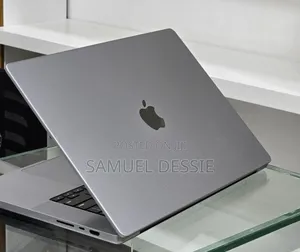 New Laptop Apple MacBook Pro 2021 M1 Max 32GB Apple M1 Max SSD 512GB