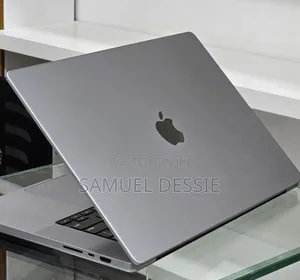 New Laptop Apple MacBook Pro 2021 M1 Max 32GB Apple M1 Max SSD 512GB