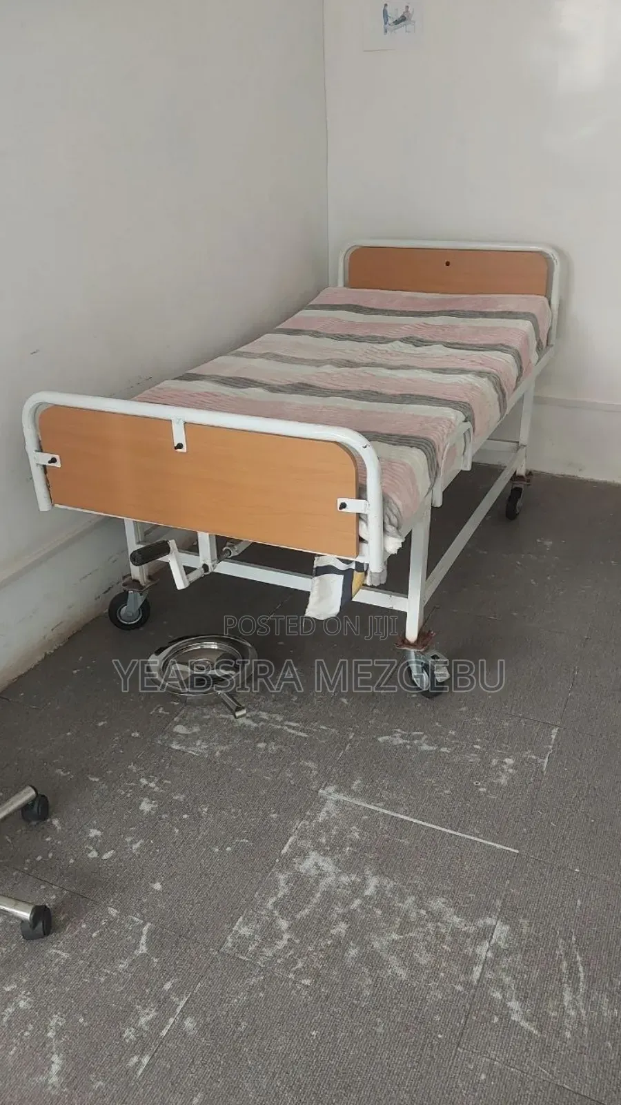 Treatment Bed for Home Care Use