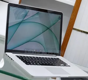 New Laptop Apple MacBook Pro 2015 16GB Intel Core i7 SSD 512GB