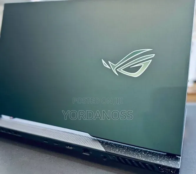New Laptop Asus G71G 16GB AMD Ryzen 9 SSD 1T
