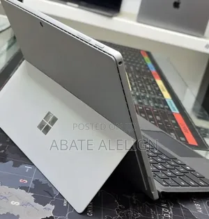 New Laptop Microsoft Surface Pro 7 16GB Intel Core i7 SSD 512GB