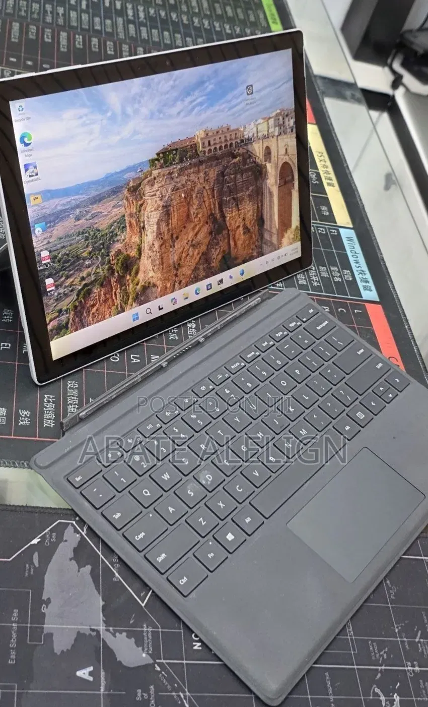 New Laptop Microsoft Surface Pro 7 16GB Intel Core i7 SSD 512GB