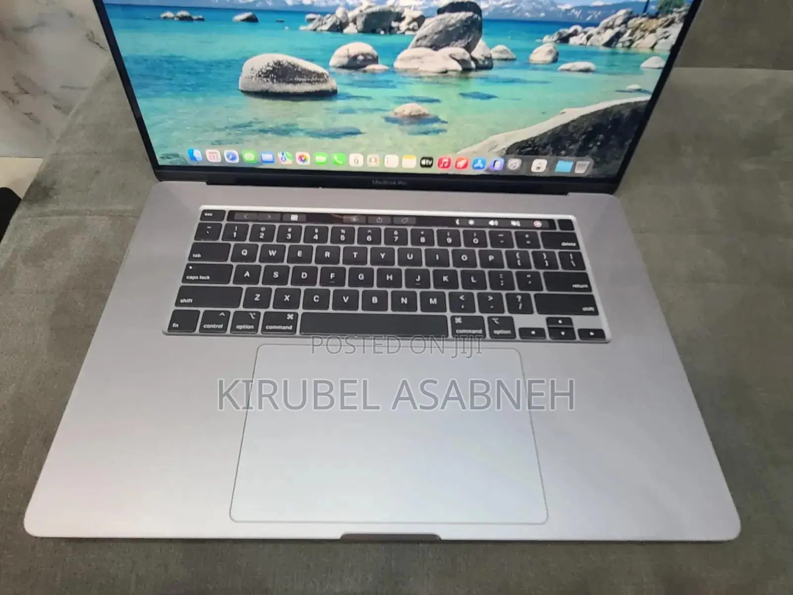 New Laptop Apple MacBook Pro 2019 32GB Intel Core i9 SSD 1T