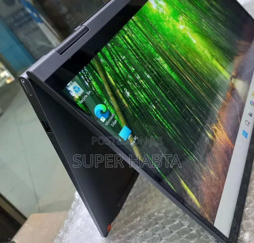 New Laptop Lenovo Yoga 7 15ITL5 16GB AMD Ryzen 7 SSD 512GB