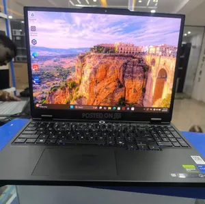 New Laptop Lenovo Legion 5i 16GB Intel Core i7 SSD 1T