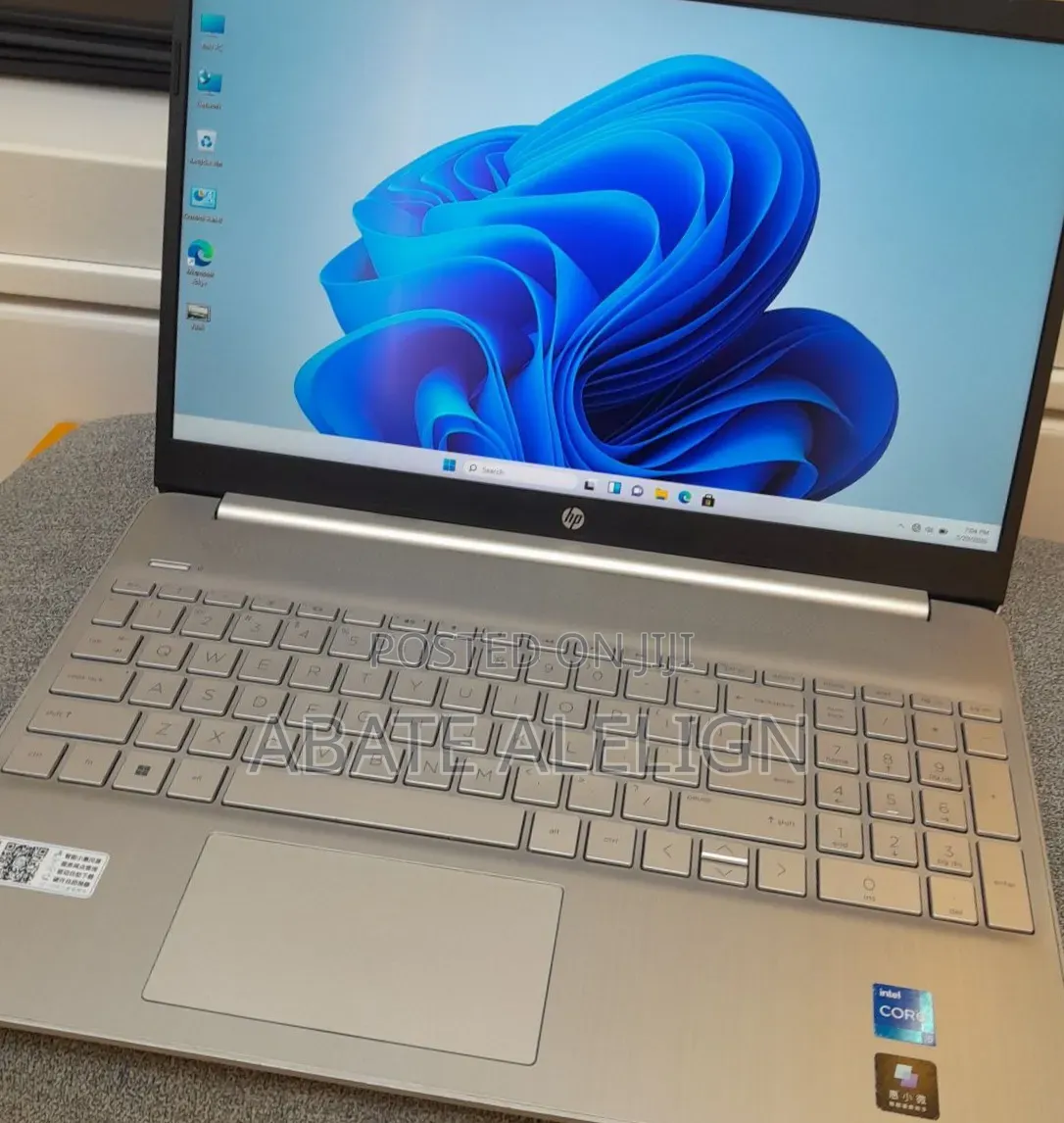 New Laptop HP Stream Notebook 16GB Intel Core i5 SSD 512GB