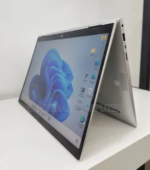 New Laptop HP Elitebook 830 G11 16GB Intel Core i7 SSD 512GB