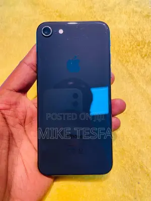 Apple iPhone 8 64 GB Black