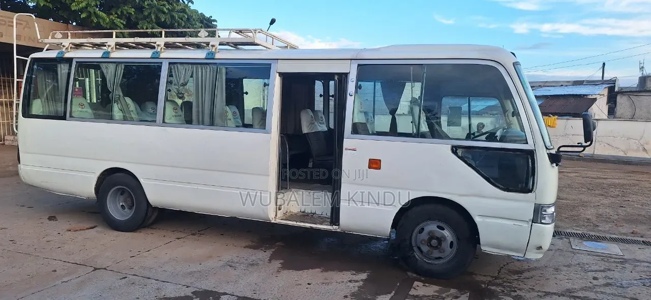 Toyota Coaster 2010 White
