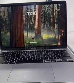 New Laptop Apple MacBook Air 2020 M1 8GB Intel Core i3 SSD 256GB