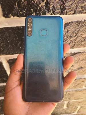 Infinix Hot 8 32 GB Blue