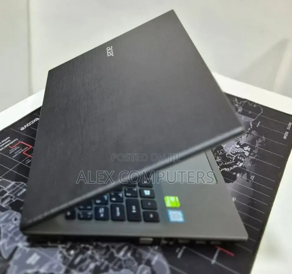 New Laptop Acer Aspire 5 8GB Intel Core i5 HDD 1T