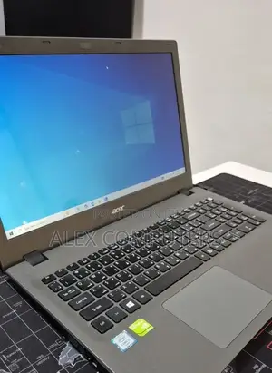 New Laptop Acer Aspire 5 8GB Intel Core i5 HDD 1T