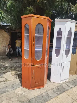 Corner Bufe ኮርነር ብቻ