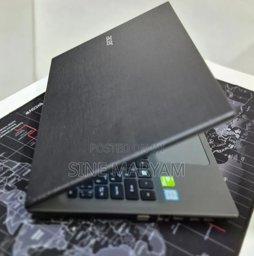 Laptop Acer Aspire 5 8GB Intel Core i5 HDD 1T