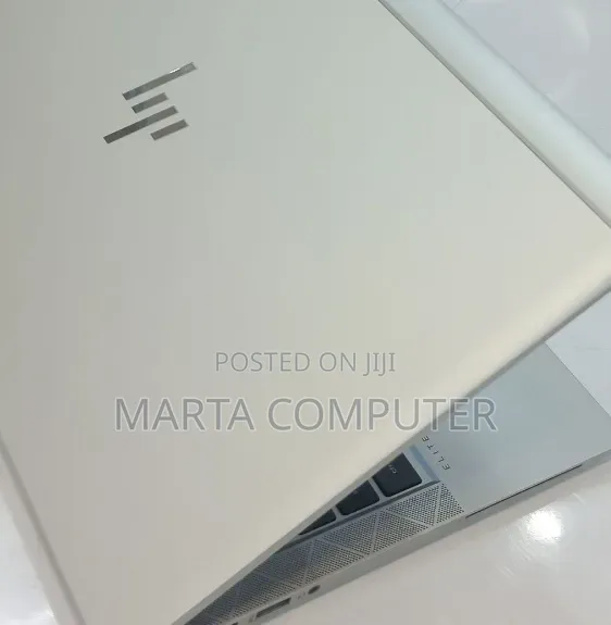 New Laptop HP EliteBook 840 G8 16GB Intel Core i7 SSD 512GB