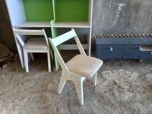 Children Studing Table
