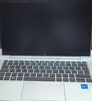 New Laptop HP EliteBook 830 G8 16GB Intel Core i5 SSD 512GB