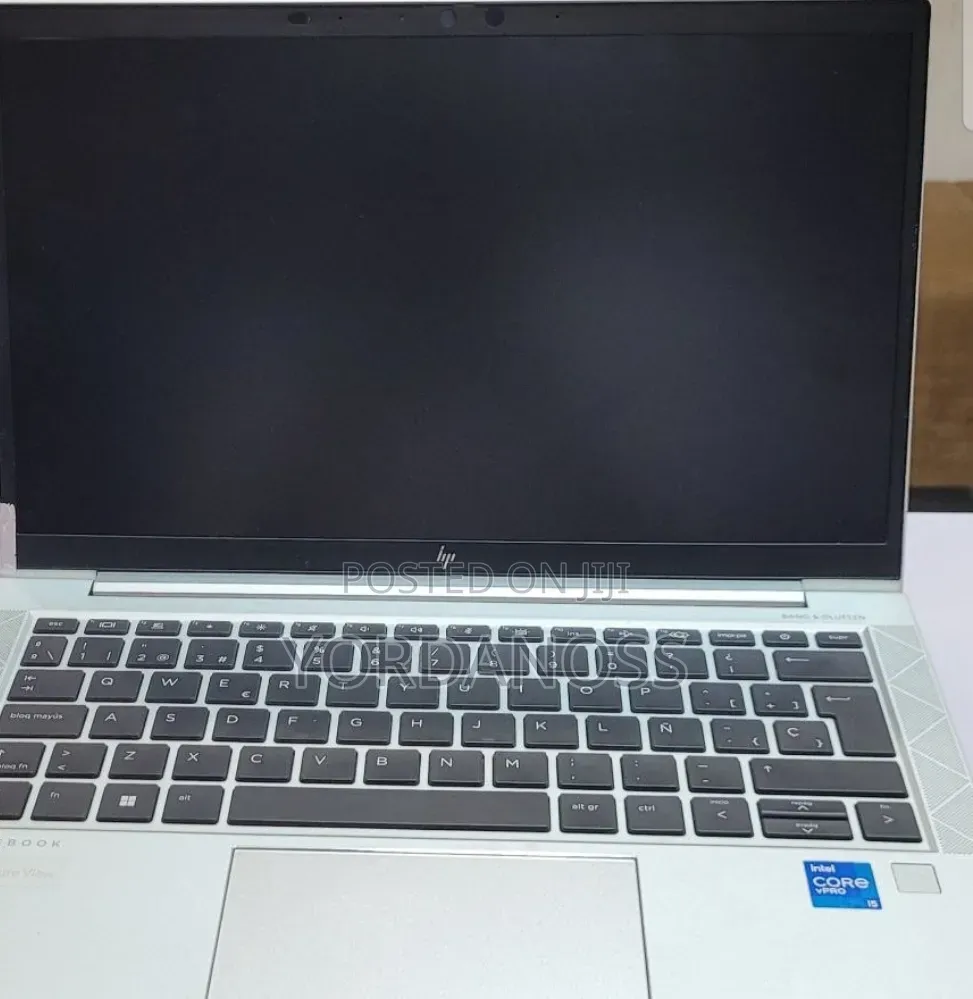 New Laptop HP EliteBook 830 G8 16GB Intel Core i5 SSD 512GB