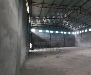 የሚከራይ መጋዘን ወደቃሊቲ አከባቢ