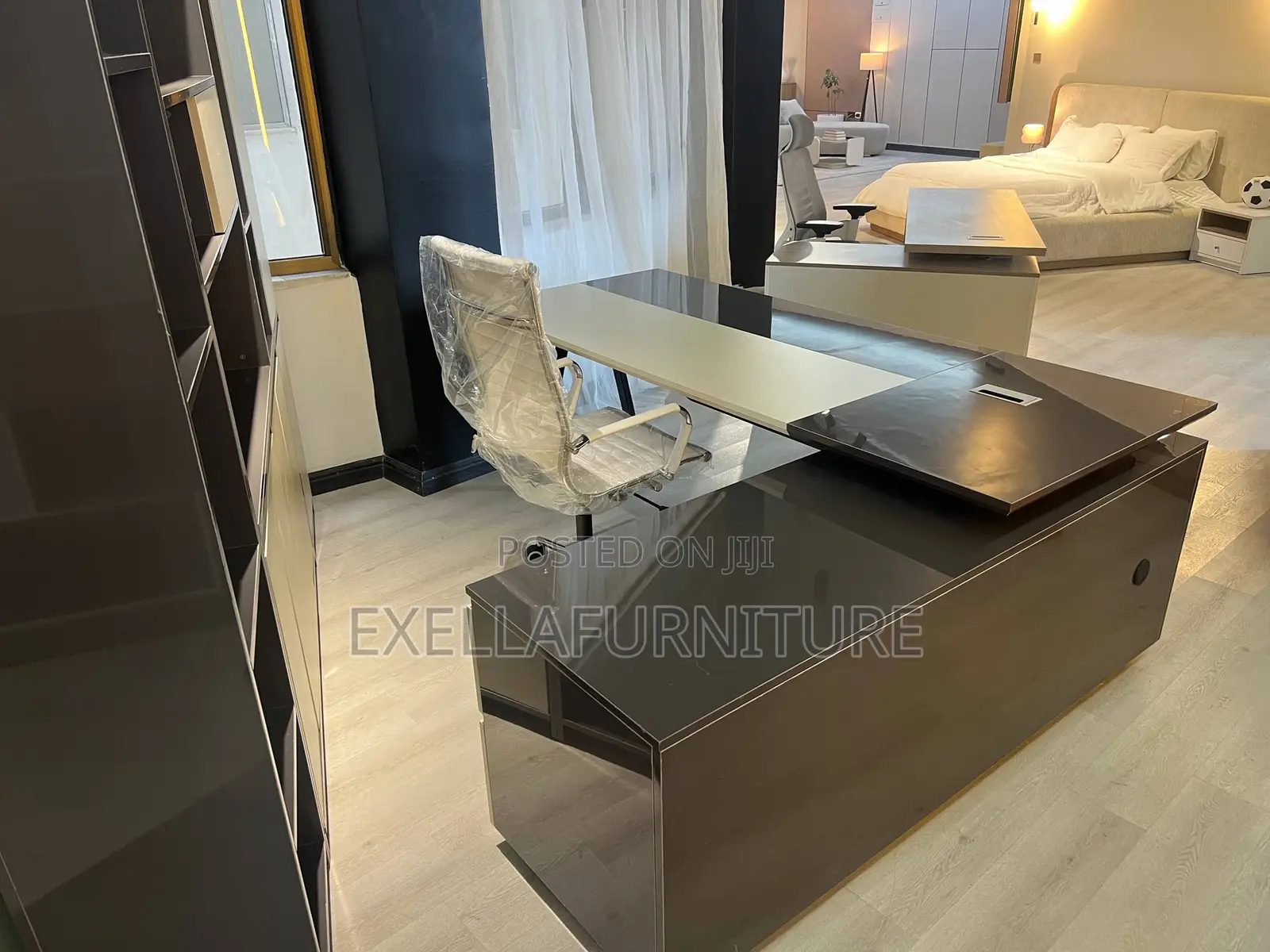 Managerial Table Uv Made | ማናጄሪያል ቴብል