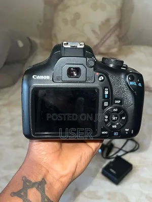 Canon 2000d