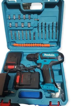 Makita Chargable Drill