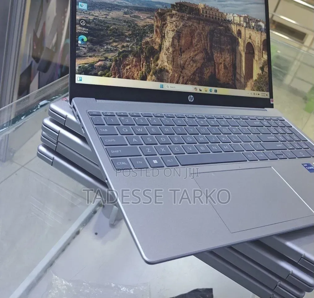 New Laptop HP Stream Notebook 16GB Intel Core i5 SSD 1T