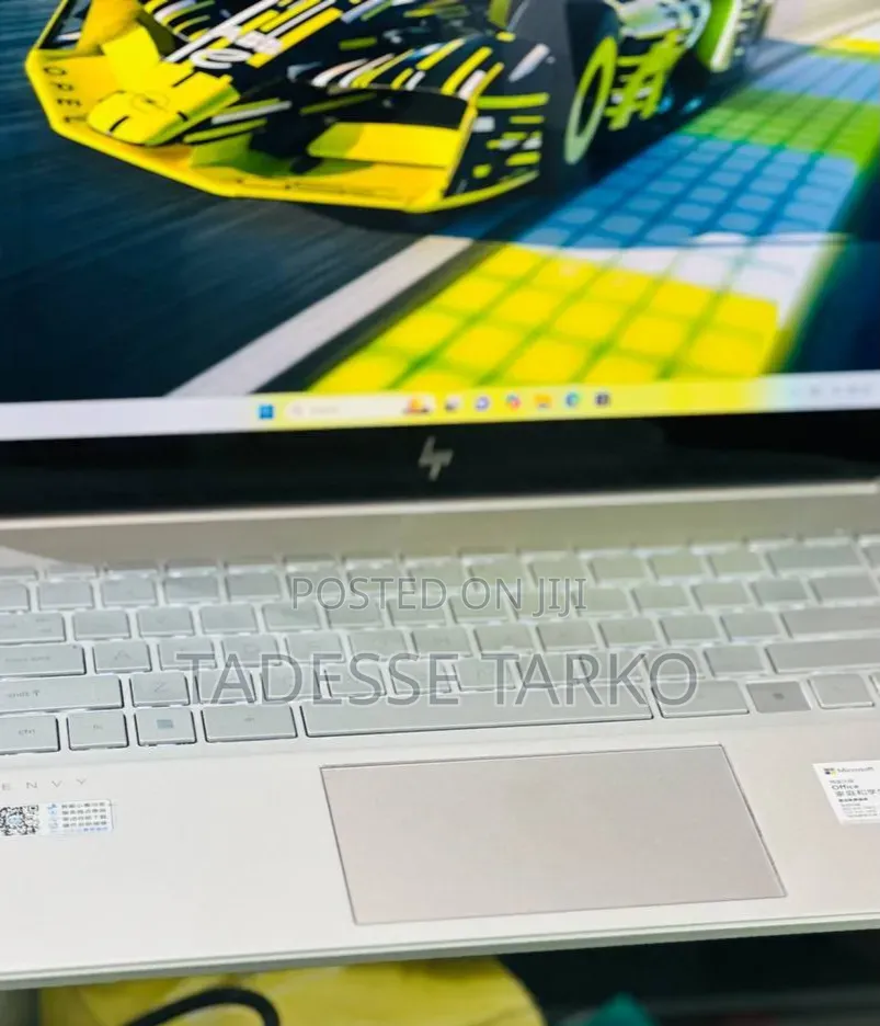New Laptop HP Envy X360 16GB Intel Core i7 SSD 1T