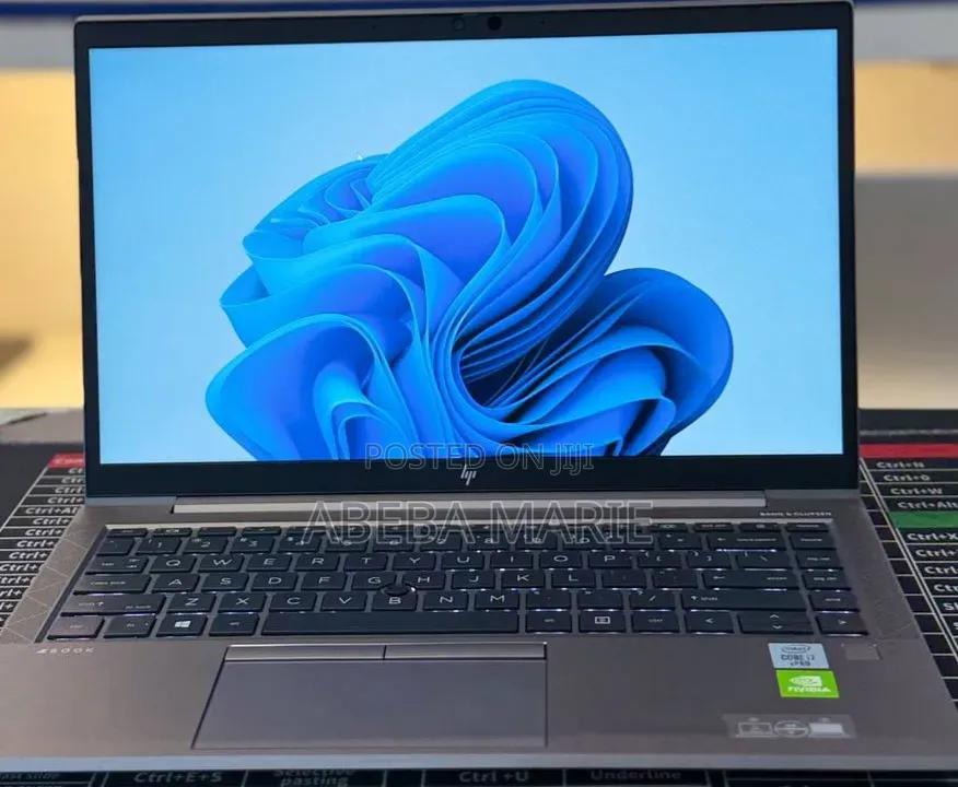 New Laptop HP ZBook 15 32GB Intel Core i7 SSD 512GB