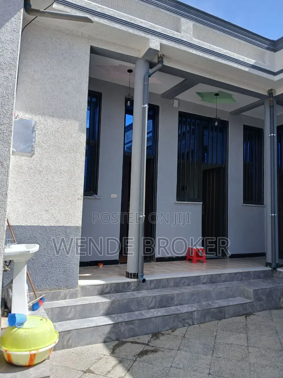 Furnished 4bdrm House in ዱከም ክ/ከተማ, Oromia-Finfinne for sale