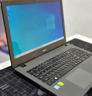 Laptop Acer Aspire 3 8GB Intel Core i5 HDD 1T