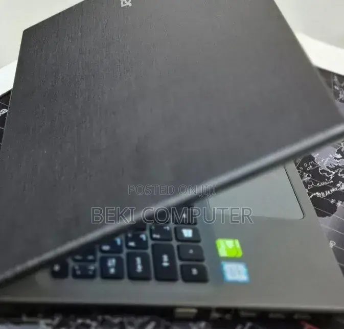Laptop Acer Aspire 3 8GB Intel Core i5 HDD 1T