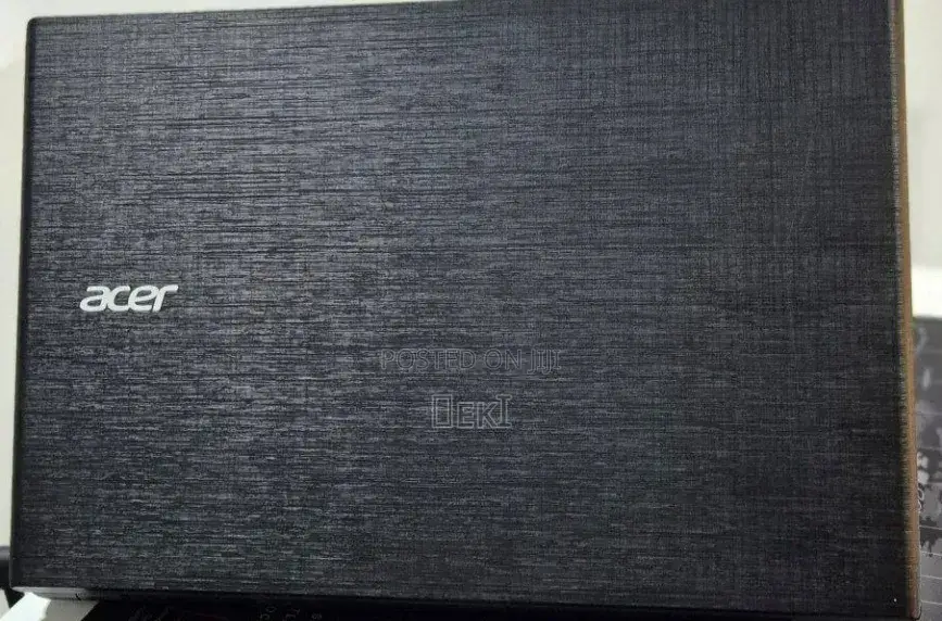 Laptop Acer Aspire 3 8GB Intel Core i5 HDD 1T