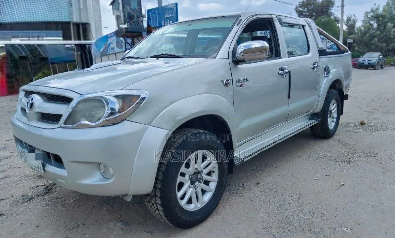 Toyota Hilux 2.5 D-4D 2007 Silver