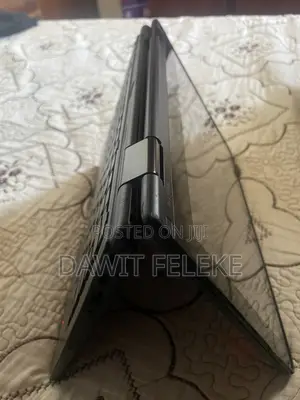 Laptop Lenovo ThinkPad Yoga 4GB Intel Celeron SSD 140GB