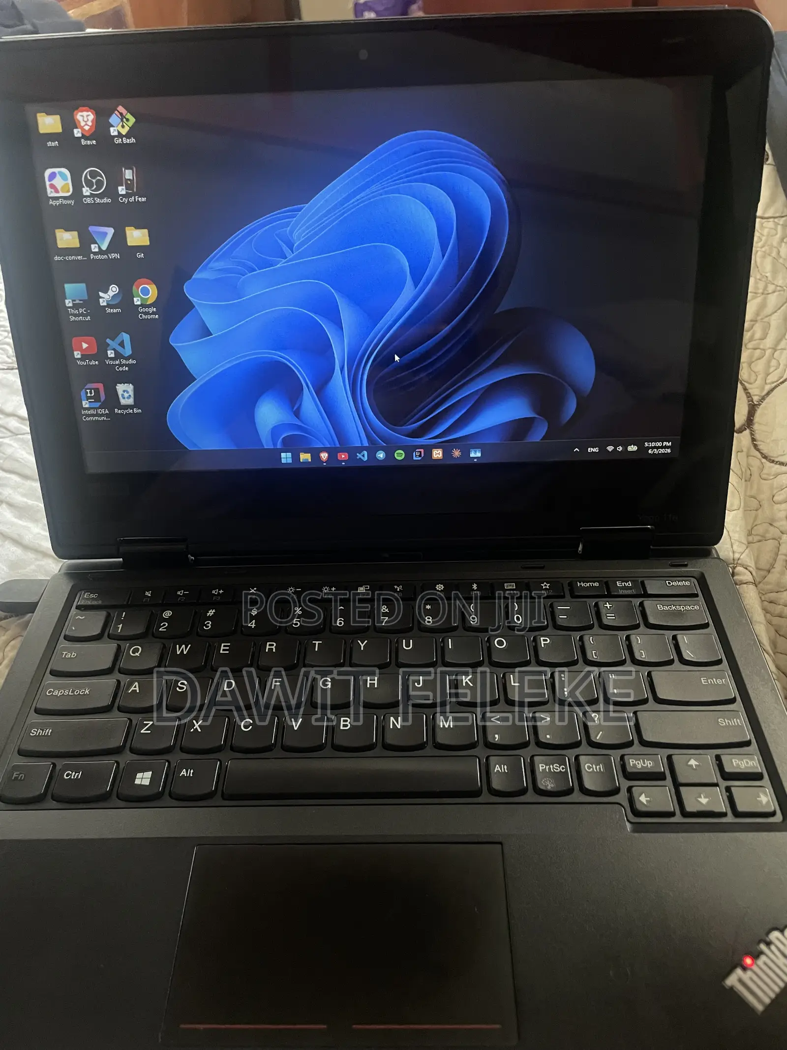 Laptop Lenovo ThinkPad Yoga 4GB Intel Celeron SSD 140GB