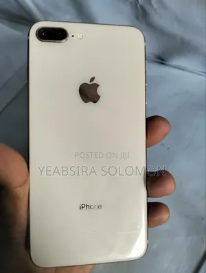 Apple iPhone 8 Plus 64 GB