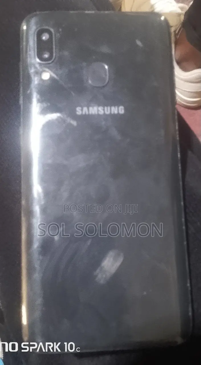 Samsung Galaxy A20 32 GB Black