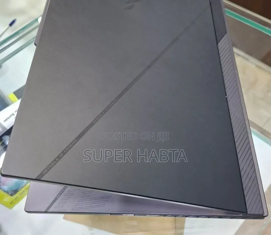 New Laptop Asus ROG Strix G16 G614 16GB Intel Core i9 SSD 1T