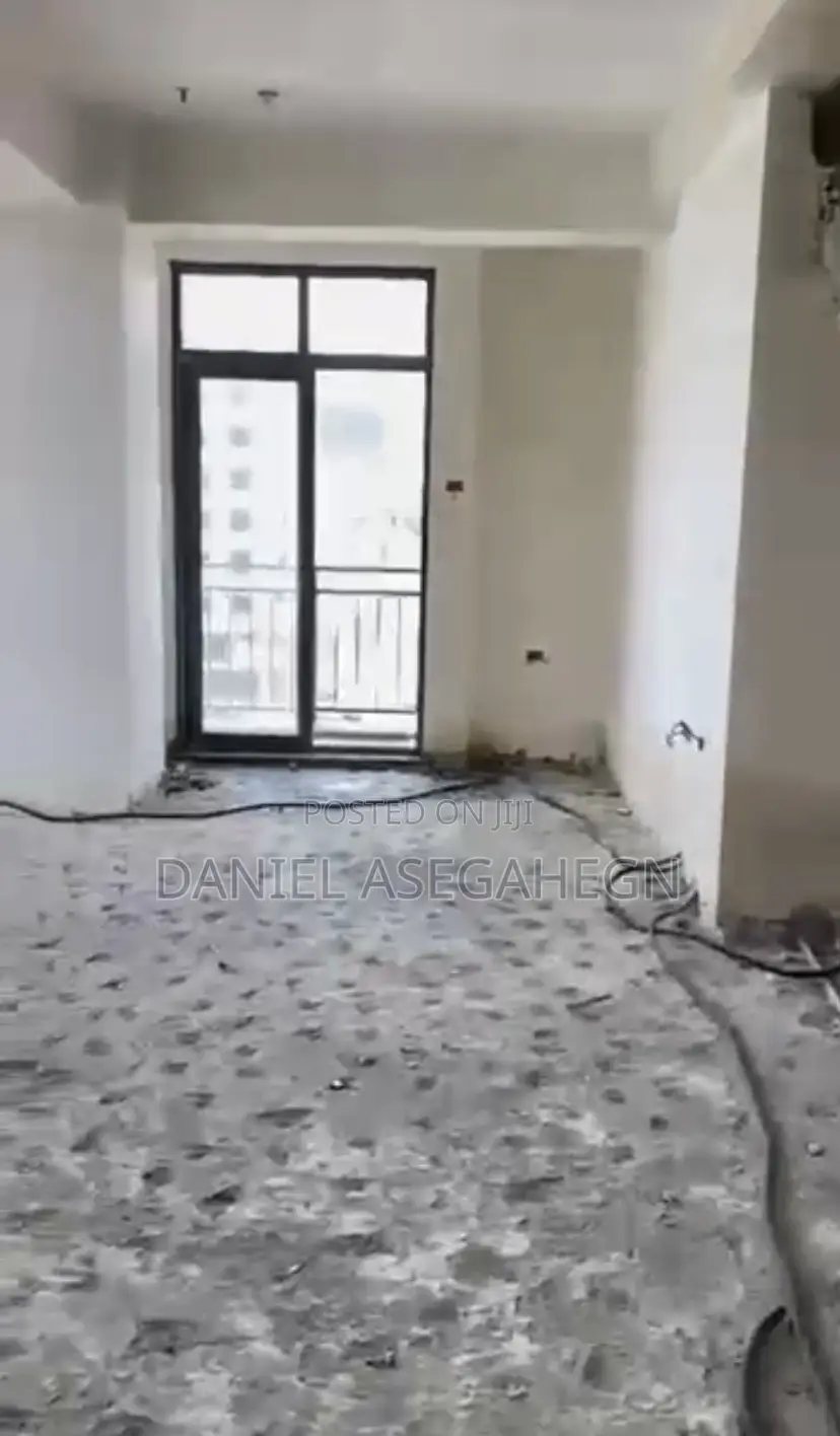 3bdrm Duplex in Ayat Zone 2, Bole for sale