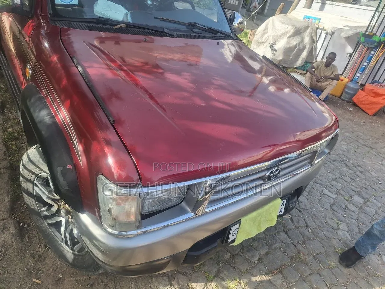 Toyota Hilux 2001 Burgundy