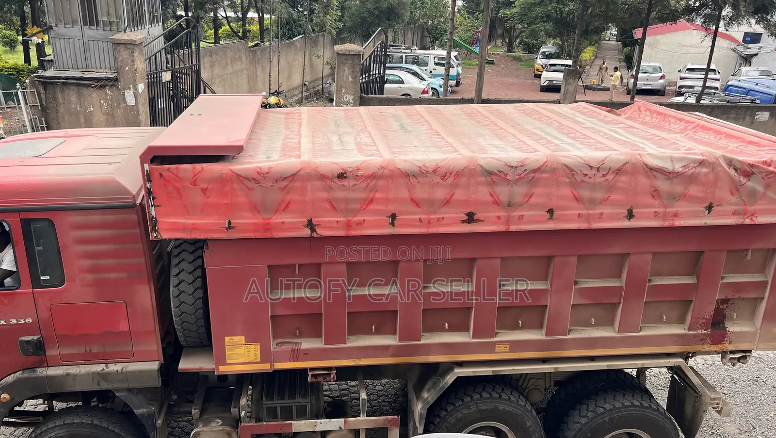 Sino Dump Truck by Cash (ሸራ በሌለው)