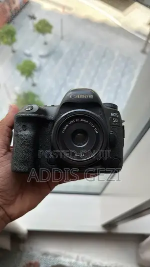 Canon Eos 5d Mark Iv DSLR