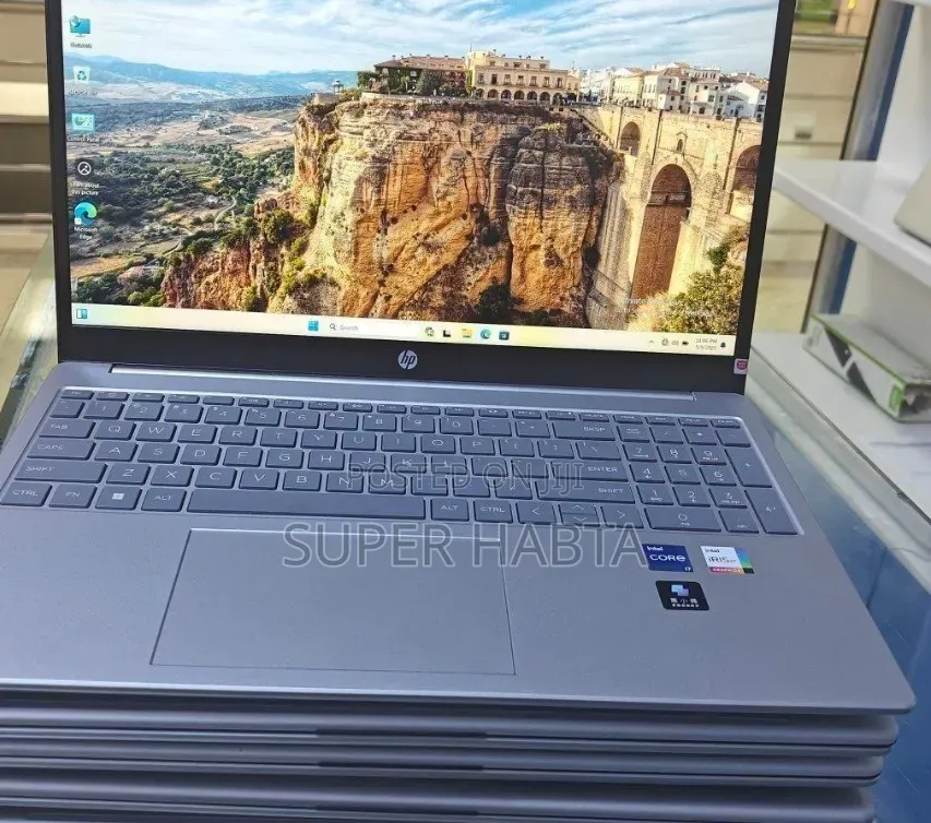 New Laptop HP Stream Notebook 16GB Intel Core i5 SSD 1T
